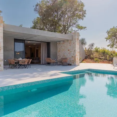 Villa Serapias By Posarellivillas Aharávi