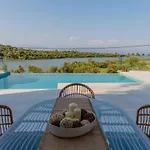 Villa Serapias By Posarellivillas