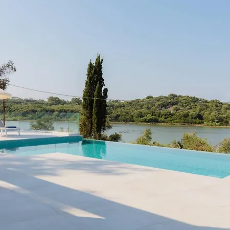 Serapias By Posarellivillas *