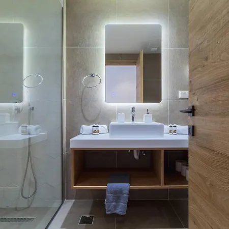 Vila Serapias By Posarellivillas *